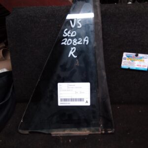 1996 HOLDEN COMMODORE Right Rear 1/4 Door Glass