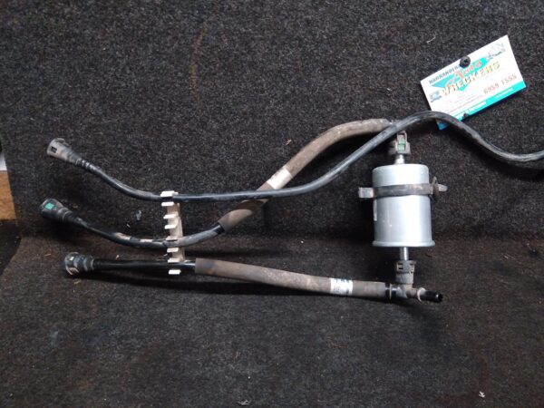 2005 HOLDEN COMMODORE FUEL LINE