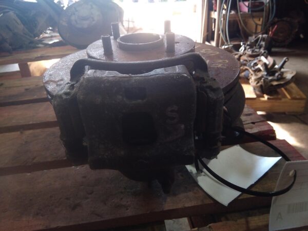 1997 NISSAN BLUEBIRD CALIPER