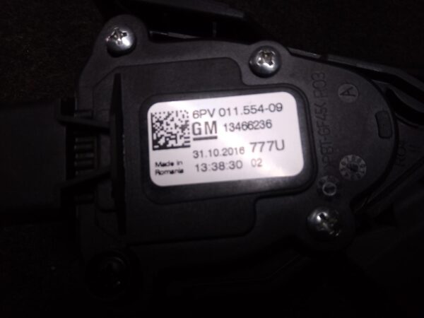 2017 HOLDEN ASTRA PEDAL ASSEMBLY