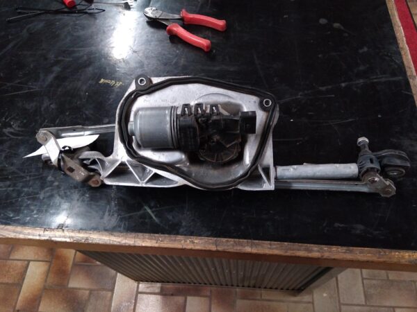 2006 HOLDEN ASTRA WIPER MOTOR