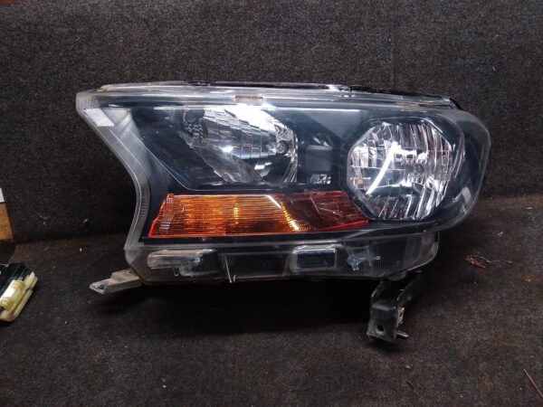 2016 FORD RANGER LEFT HEADLAMP