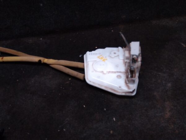 2011 MAZDA 2 DOOR/BOOT/GATE LOCK