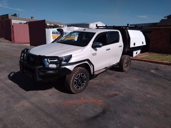 2021 TOYOTA HILUX AIR FLOW METER