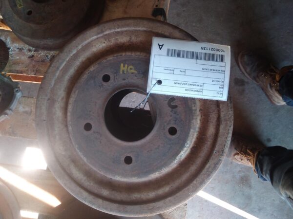 1976 HOLDEN KINGSWOOD REAR BRAKE DISC/DRUM