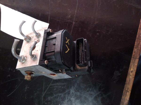 2001 HOLDEN COMMODORE ABS PUMP/MODULATOR