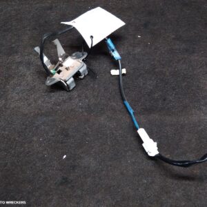 2005 TOYOTA ECHO Door/Boot/Gate Lock