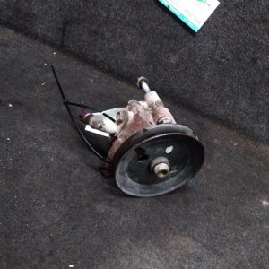1999 TOYOTA HILUX Steering Pump