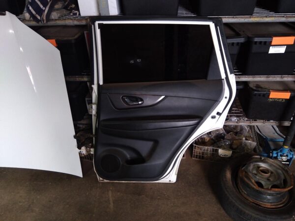2016 NISSAN XTRAIL RIGHT_REAR_DOOR_SLIDING