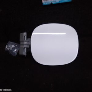 2009 MITSUBISHI OUTLANDER Fuel Door / Filler