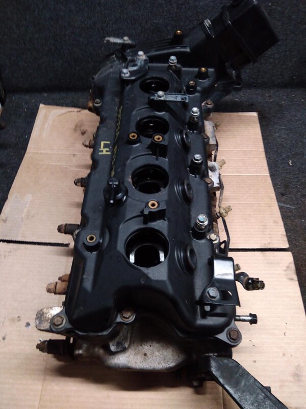 2008 TOYOTA LANDCRUISER CYLINDER HEAD