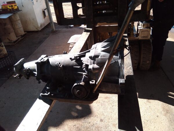 2003 HOLDEN COMMODORE TRANS/GEARBOX