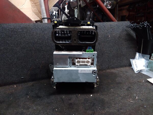 2002 FORD FALCON RADIO/CD/DVD/SAT/TV