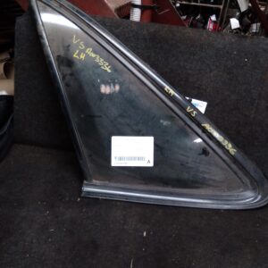 1995 HOLDEN COMMODORE Left Rear Side Glass