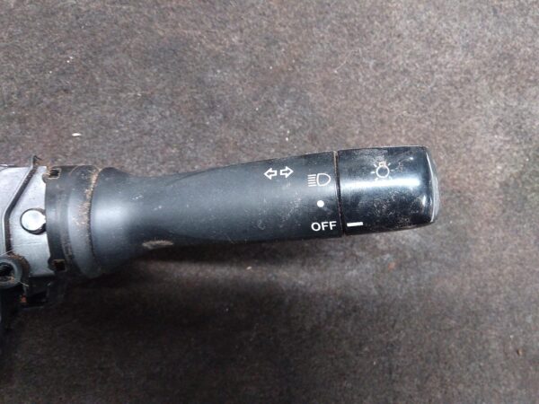 2015 TOYOTA HILUX COMBINATION SWITCH