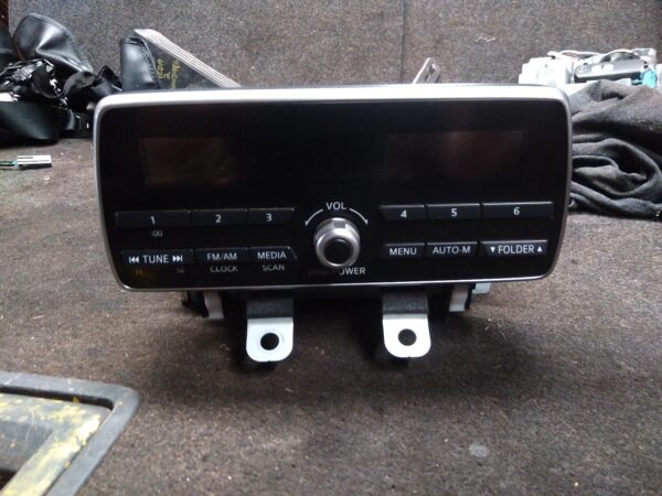 2016 MAZDA 2 RADIO/CD/DVD/SAT/TV