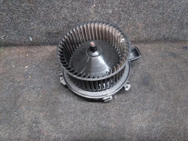 2017 HOLDEN ASTRA HEATER FAN MOTOR
