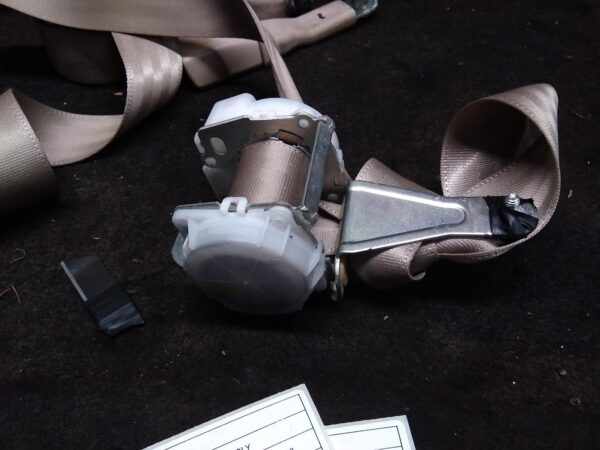 2006 LEXUS RX SERIES SEATBELT/STALK