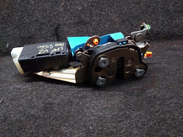 2005 HOLDEN COMMODORE DOOR/BOOT/GATE LOCK