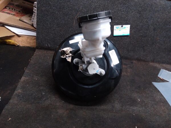 2015 HOLDEN COLORADO BRAKE BOOSTER