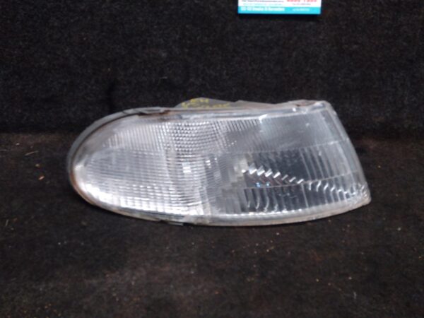 2000 HOLDEN COMMODORE RIGHT INDICATOR/FOG/SIDE