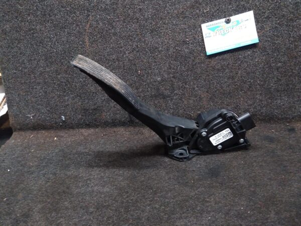 2017 HOLDEN ASTRA PEDAL ASSEMBLY