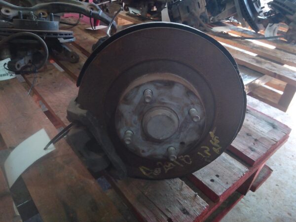 1999 FORD LASER RIGHT REAR HUB ASSEMBLY