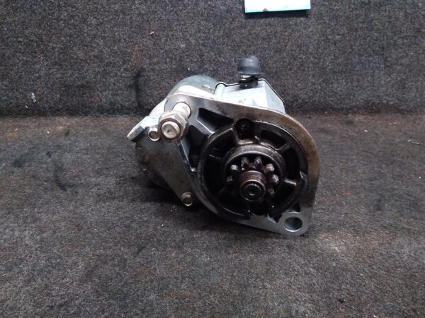 2011 TOYOTA HILUX Starter