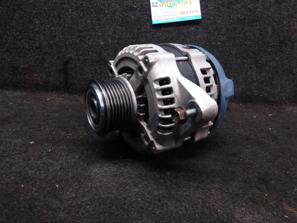 2012 TOYOTA HILUX ALTERNATOR