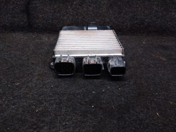 2014 TOYOTA HILUX ECU