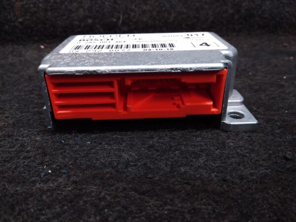 2005 HOLDEN COMMODORE AIRBAG MODULE/SENSOR