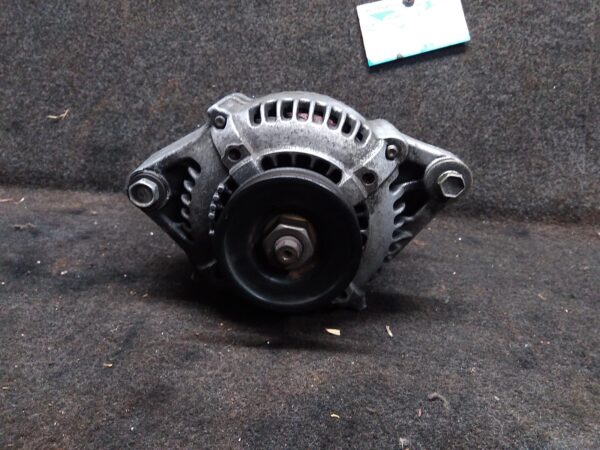 1996 TOYOTA HILUX ALTERNATOR