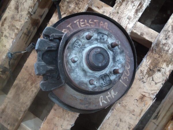 1992 FORD TELSTAR RIGHT REAR HUB ASSEMBLY
