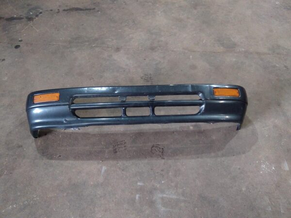 1996 TOYOTA HILUX FRONT BUMPER