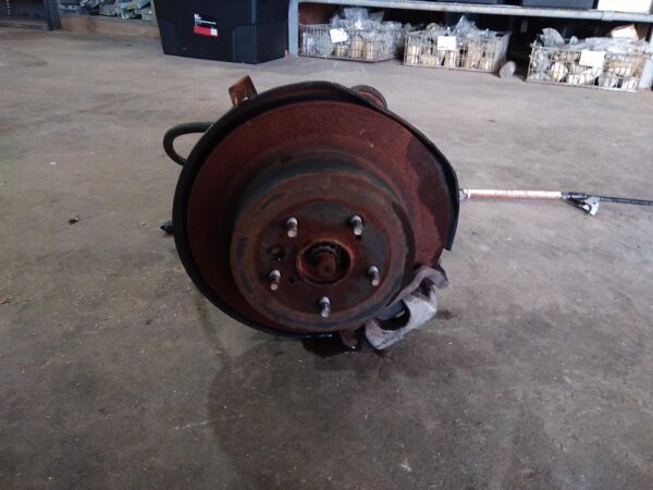 2013 TOYOTA KLUGER Right Rear Hub Assembly