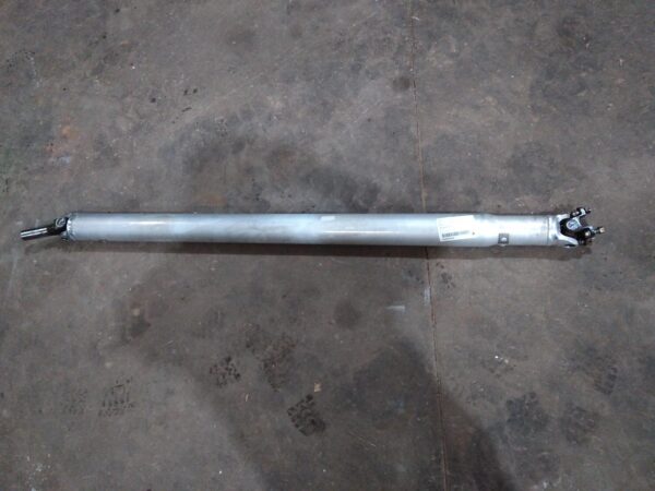 2002 FORD FALCON REAR DRIVE SHAFT