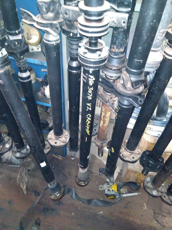 2005 HOLDEN CREWMAN REAR DRIVE SHAFT
