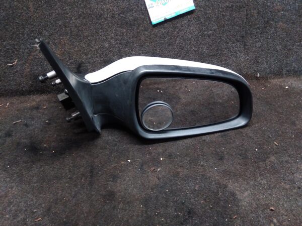 2006 HOLDEN ASTRA RIGHT DOOR MIRROR