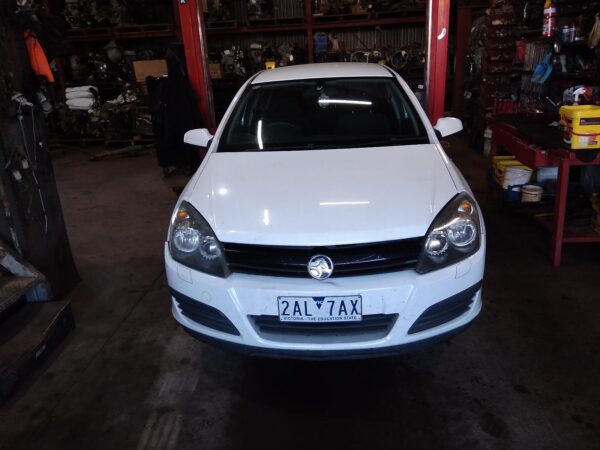 2006 HOLDEN ASTRA LEFT TAILLIGHT