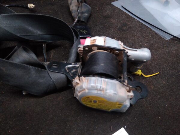 2014 TOYOTA HILUX SEATBELT/STALK