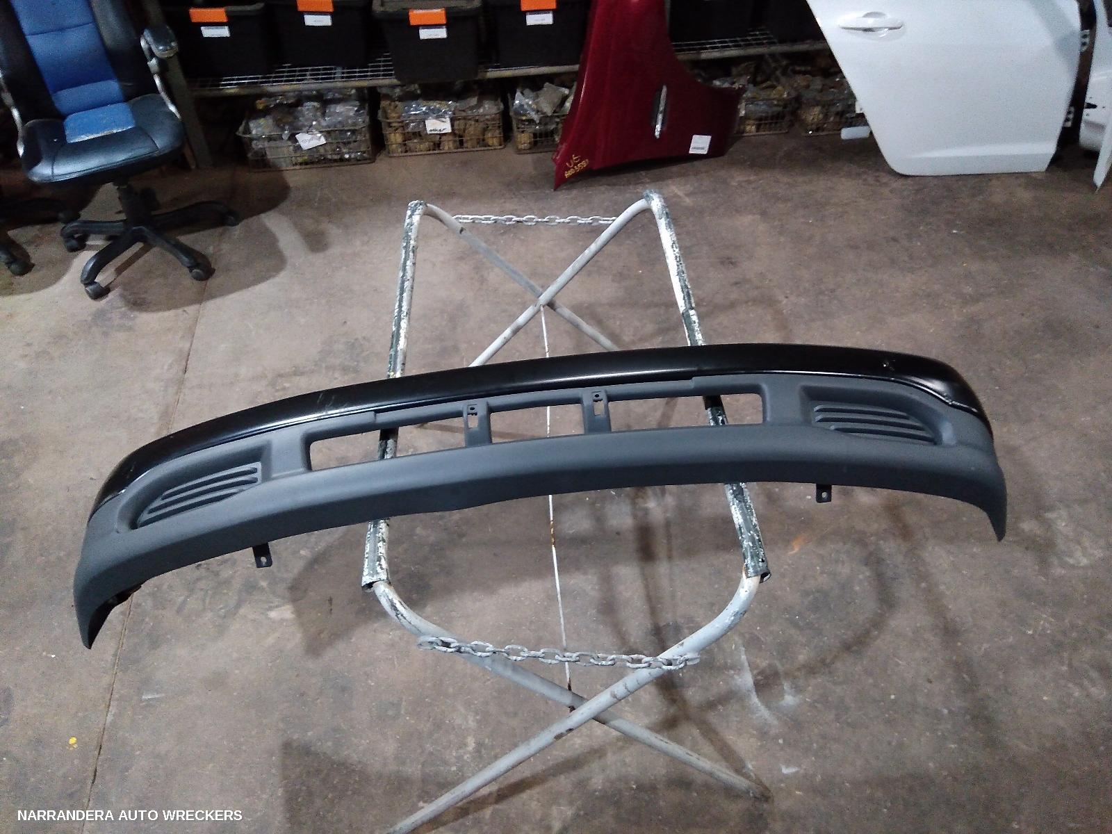 2003 TOYOTA HILUX Front Bumper