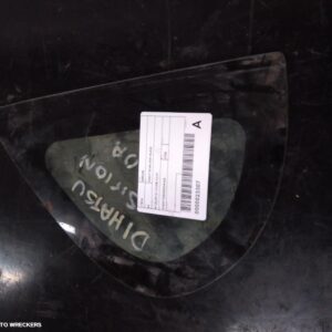 1998 DAIHATSU SIRION Right Rear Side Glass