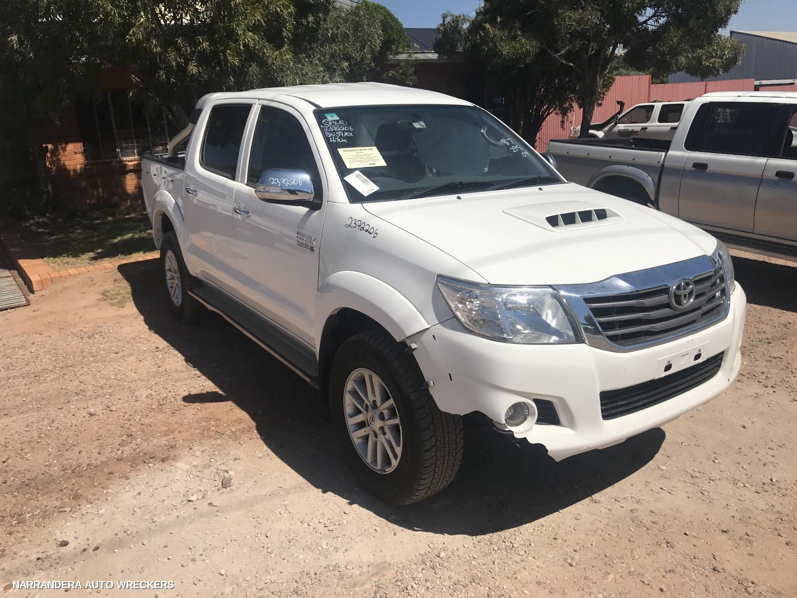2013 TOYOTA HILUX Wheel Arch Flare
