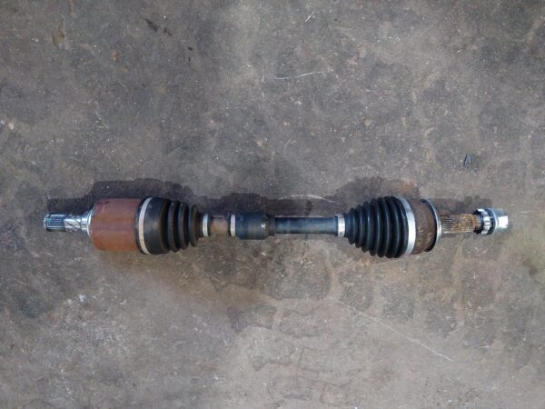 2016 NISSAN XTRAIL Left Driveshaft