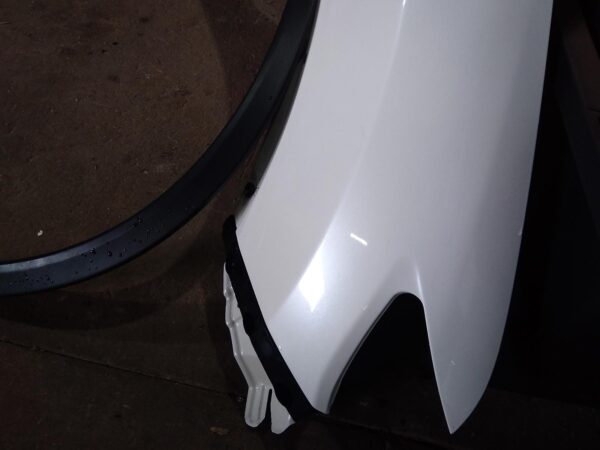 2016 NISSAN XTRAIL Right Guard
