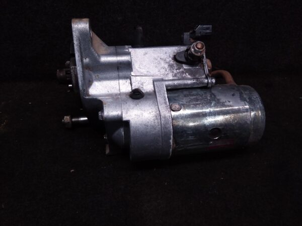 2012 TOYOTA HILUX STARTER
