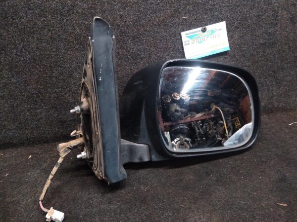 2012 TOYOTA HILUX RIGHT DOOR MIRROR