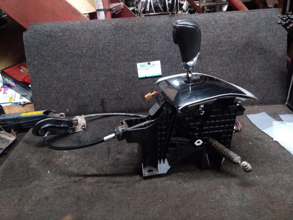 2016 NISSAN XTRAIL Gear Stick/Shifter